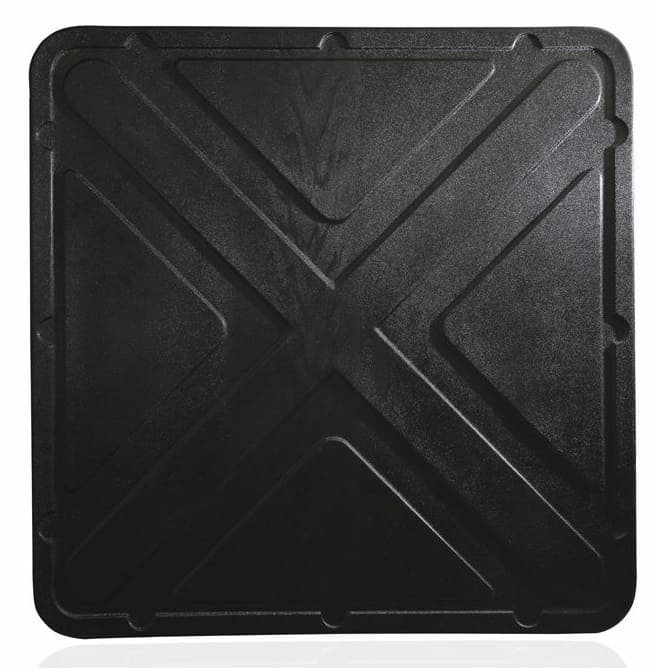 Luso Spas The Garda Hot Tub durable black base cover.