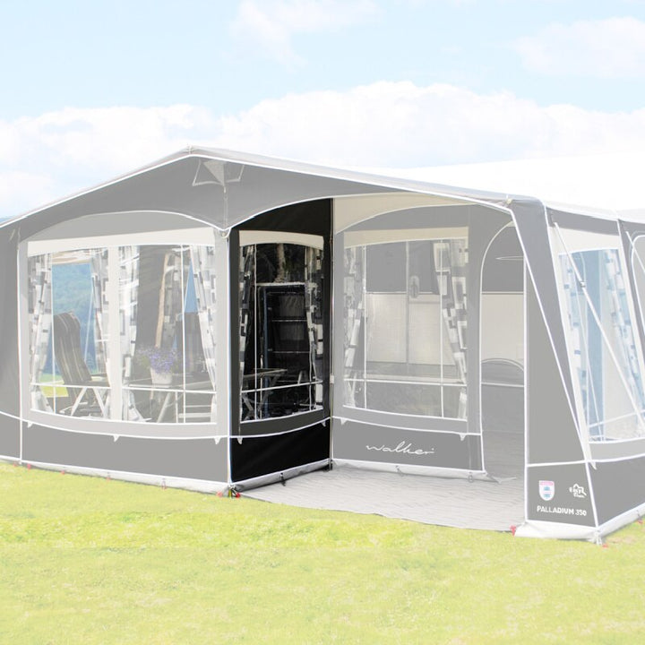 A Palladium 350 with a partition wall