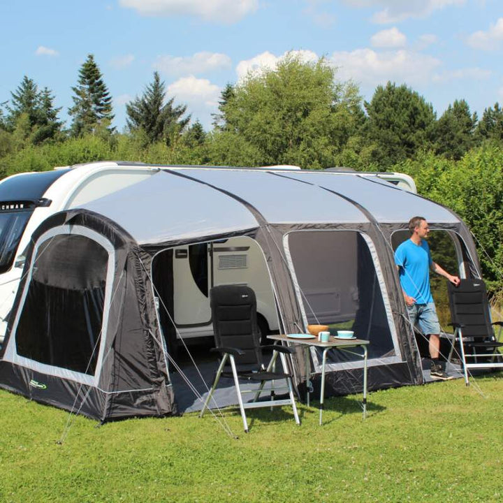 Sportlite AIr 320 EX Awning Man Front