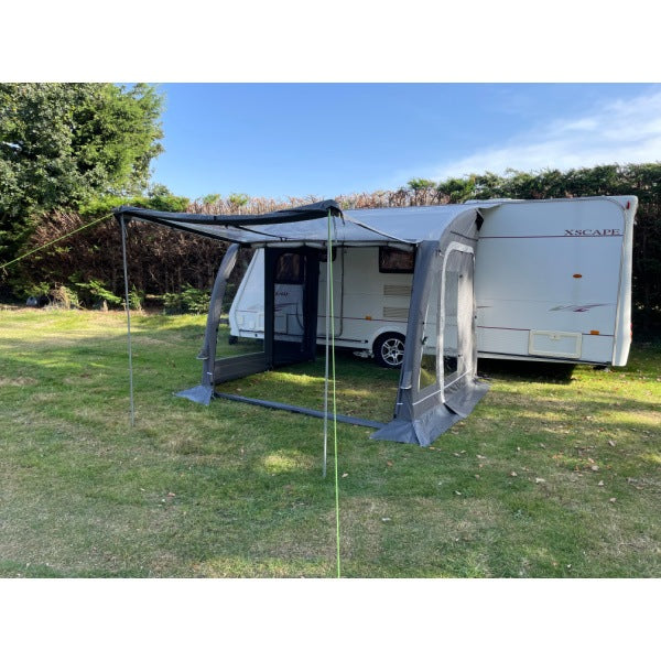 Canopy extension view of Sunncamp Ultima Pro Air 260 with support poles