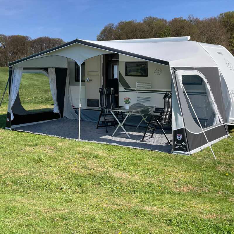 Walker Pioneer 240 Awning Front Doors Open